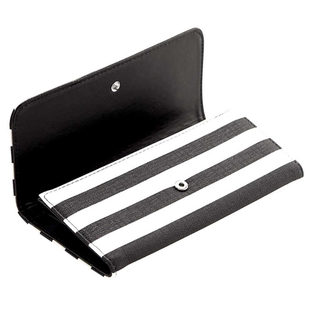 Kut From The Kloth Women's Stripped Wallet | Black | White |